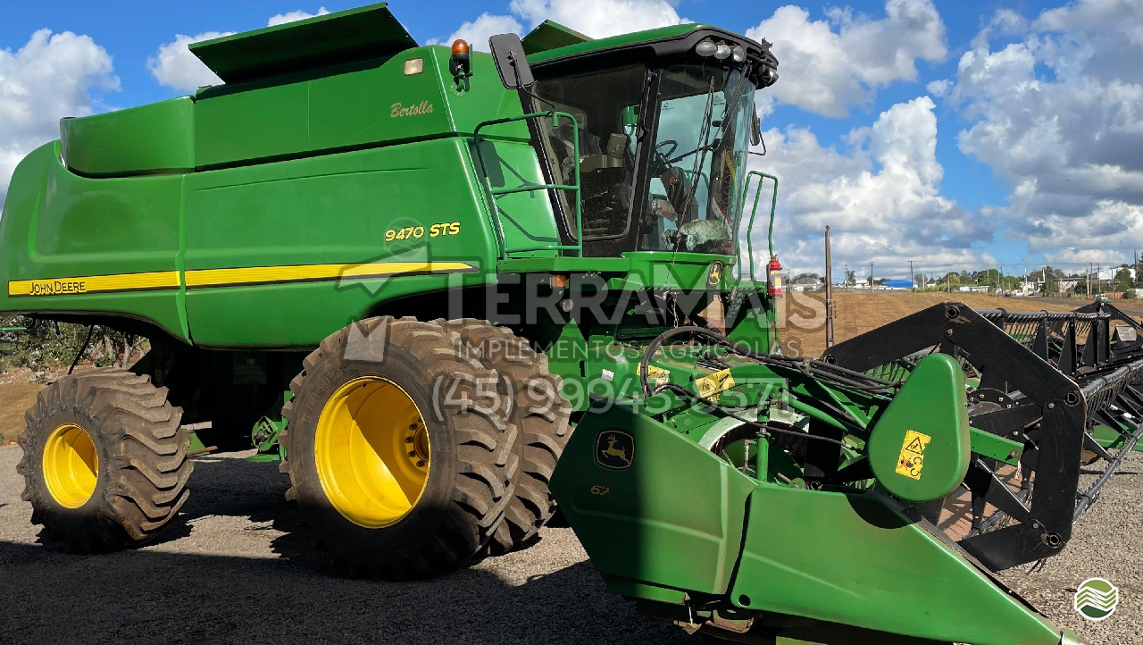 COLHEITADEIRA JOHN DEERE JOHN DEERE 9470 STS Terra Mais Implementos Agrícolas TOLEDO PARANÁ PR